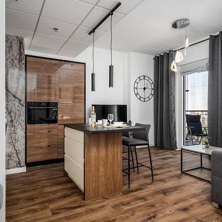 Apart D&K Free Parking Marcina Kasprzaka 29 Apartment วอร์ซอ ภายนอก รูปภาพ